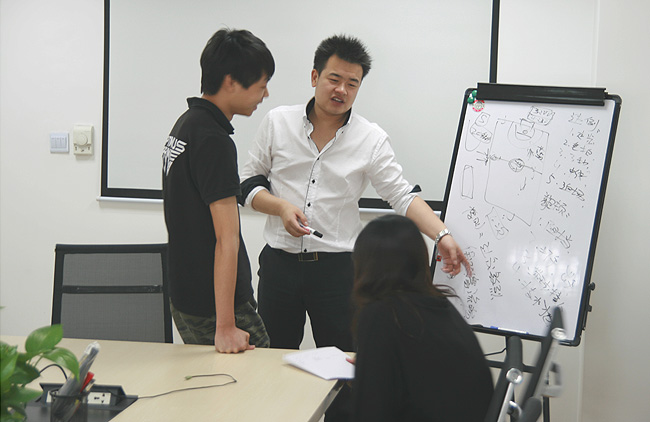 永灿首届篮球赛精彩上演-新媒体营销,新媒体广告公司,上海网络营销,微信代运营,高端网站建设,网站建设公司